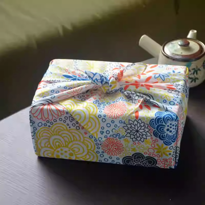 日本の風呂敷、多用途ギフトラッピングハンカチ、弁当箱用タオル - Furoshiki のレビューと価格